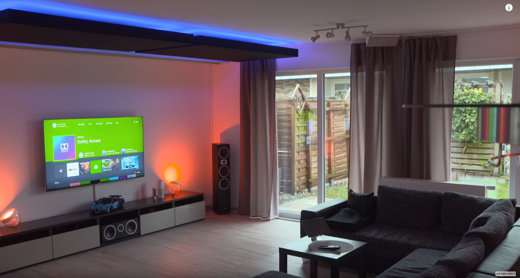 Das HueMaxX Wohnzimmerkino von Jannik - erste Wohnung, 2. Kino ;-)