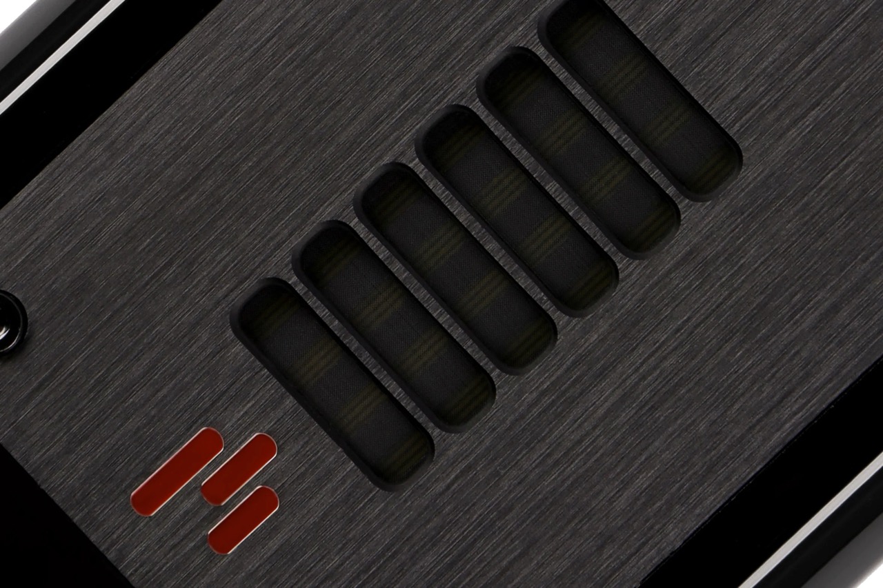 Planar-Magnetic Flachbändchen des AperionAudio PST