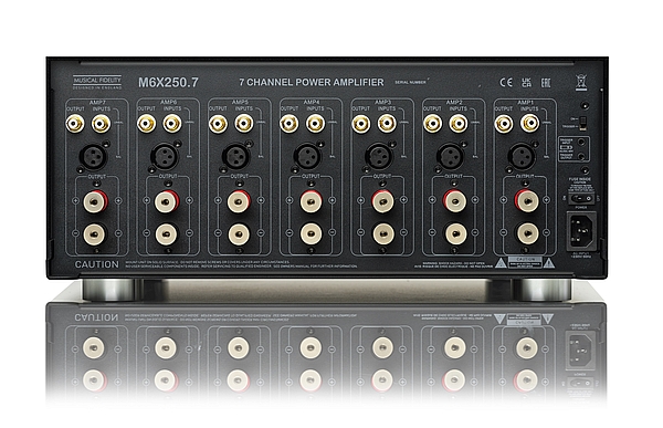 mfmulti_m6x2507_1 GrobiTV - Musical Fidelity M6x 250.7 -  7-Kanal Heimkino Endstufe - Rückansicht