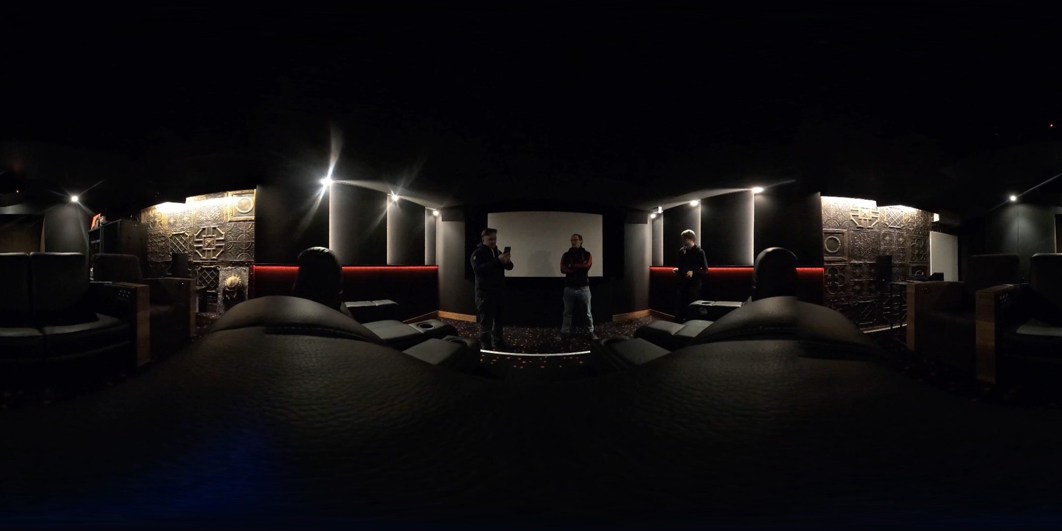 Unser neues GROBIKINO in der 360Grad Ansicht - jetzt auch mit Lautsprechern von M&K