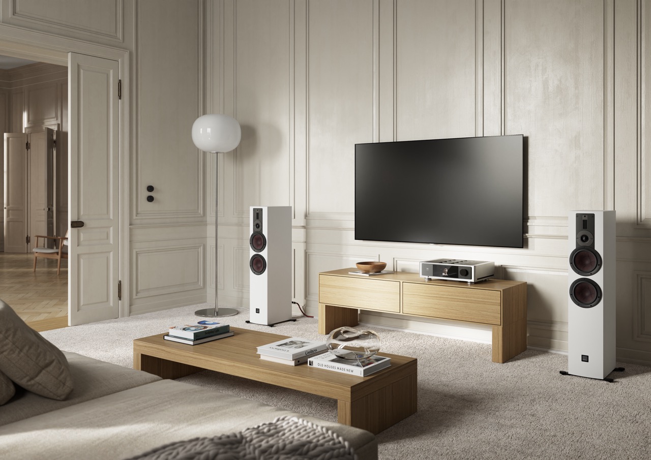 Gross-DALI-RUBIKORE-6-residential-living-room-1lIVY2Cq3erc9J DALI RUBIKORE 6 Standlautsprecher