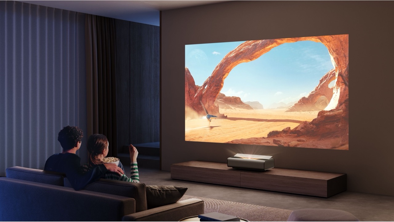 Gross-Aura-2-1 XGIMI AURA 2 | 3D 4K Ultra HD Laser TV