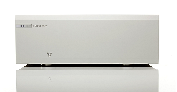 Grobi.TV - Musical Fidelity M8s700m - Mono-Endverstärker/-Endstufe - silber - Frontansicht