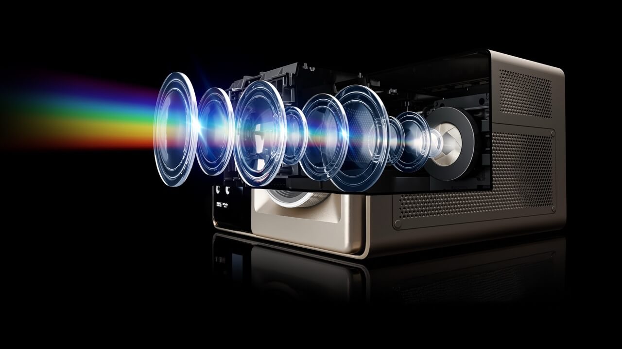 Hisense XR10 | 4K TriChroma RGB Triple-Laser Projektor mit 6.000 ANSI-Lumen