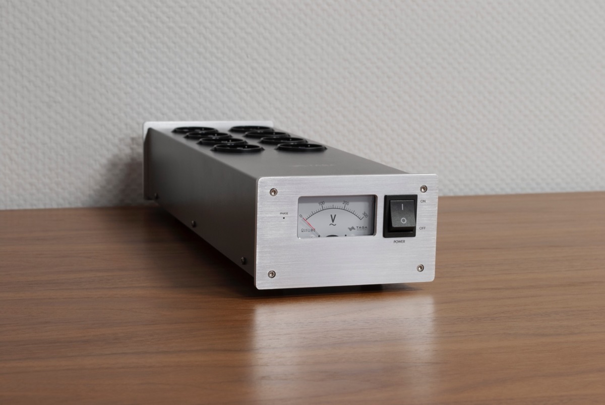 TAGA Harmony PF 1000 v.2 audiophile Netzleiste mit Filter für Hifi, High End und Heimkino Anlagen