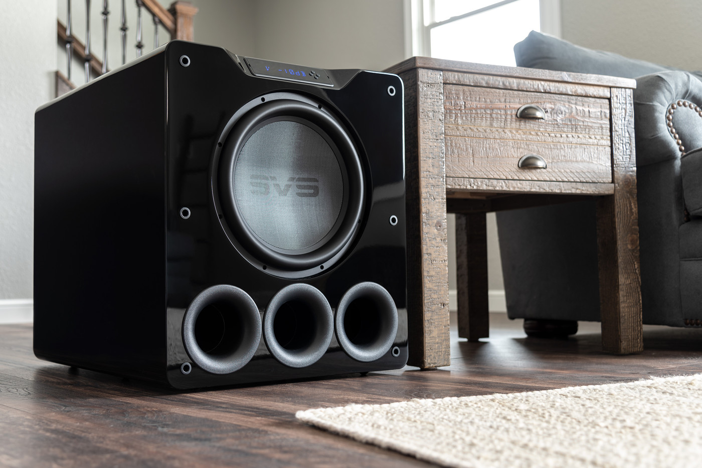 GrobiTV - SVS PB 4000 Piano Gloss Black - Einrichtungsbeispiel