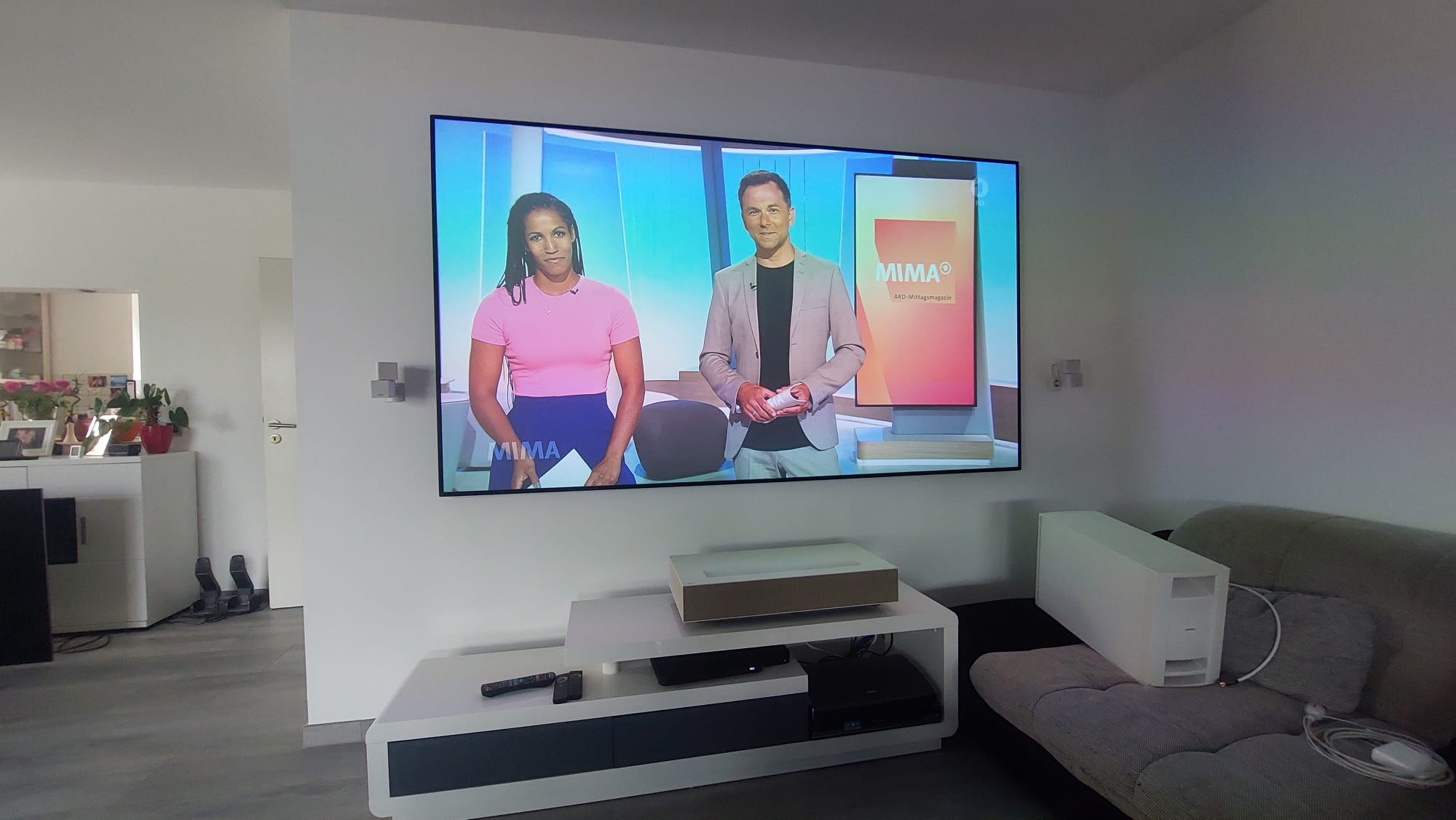 WhatsApp-Image-2024-05-28-at-13-58-08