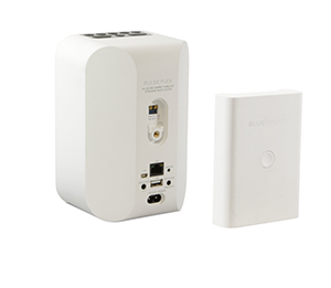 Flex-White-Battery-Outside-3-4-1