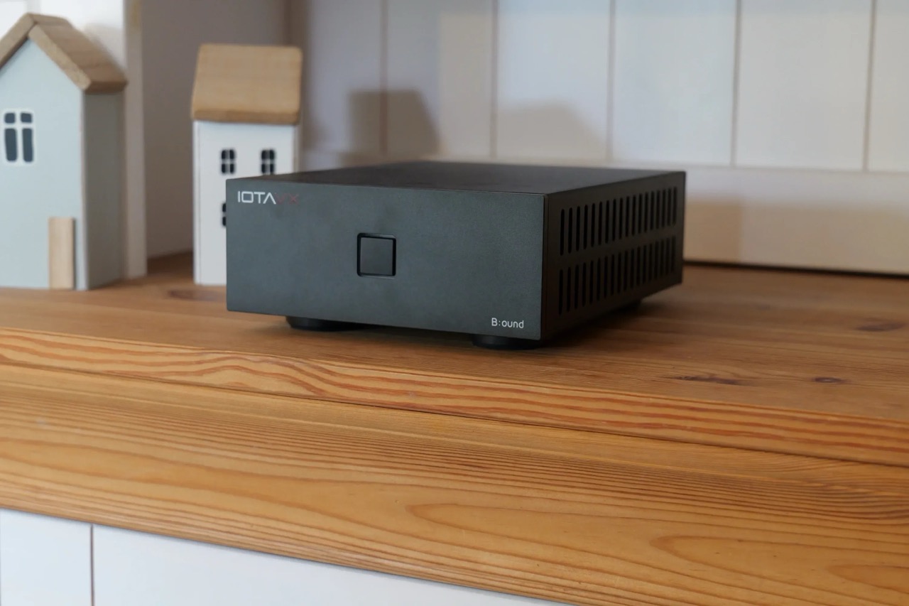 IOTAVX | B:ound | kompakte Class-B Stereo-Endstufe