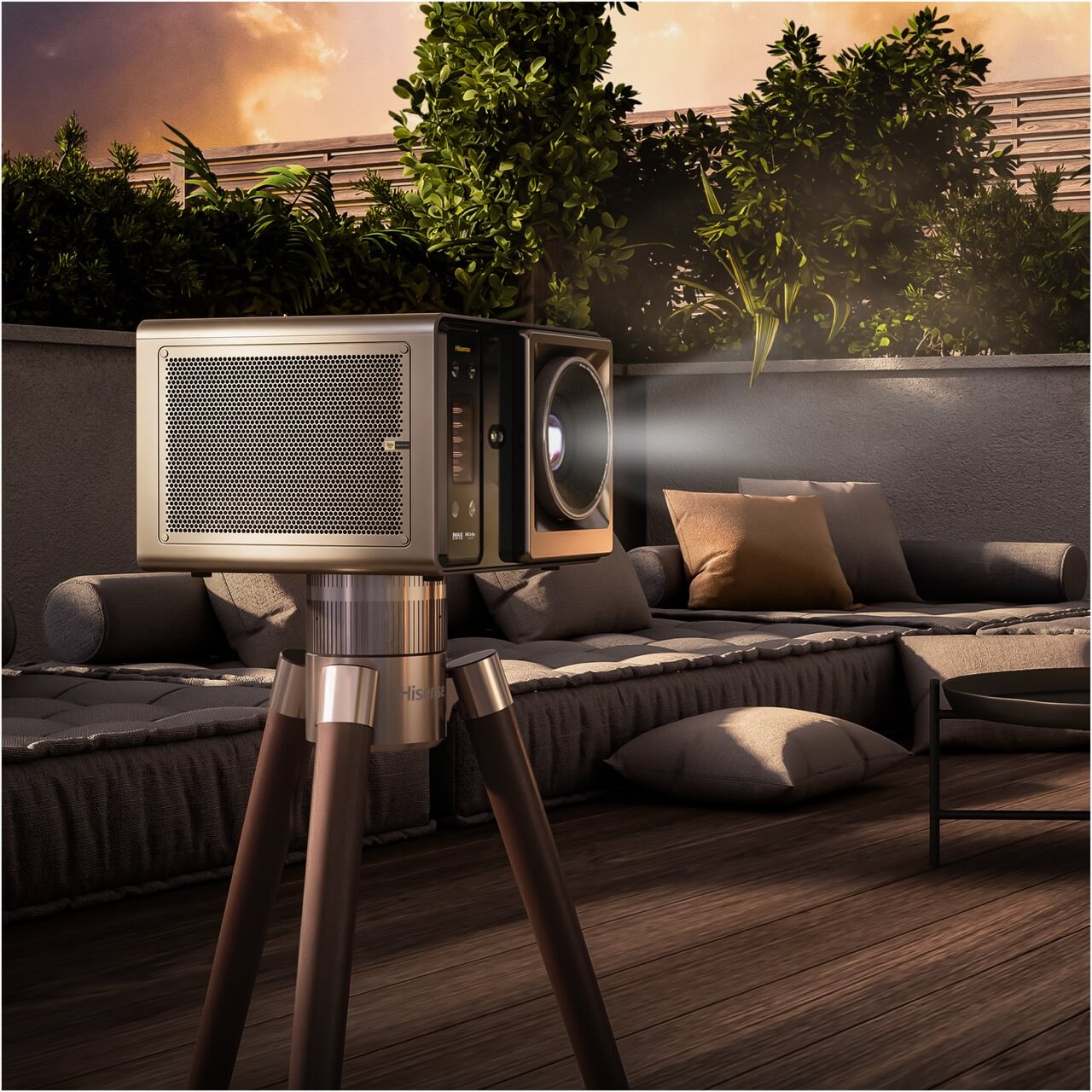 Hisense XR10 | 4K TriChroma RGB Triple-Laser Projektor mit 6.000 ANSI-Lumen