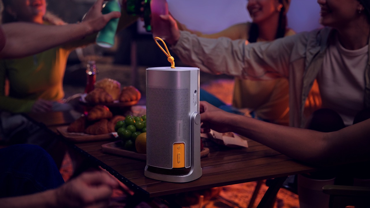 Hisense P1 | mobiler TriChroma Laser Beamer mit Akku
