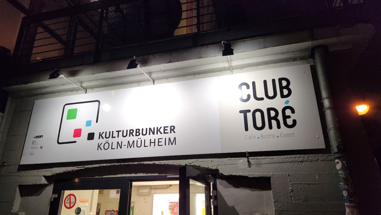 22.2 Lautsprechersystem für Kunstprojekt installiert. Warum und wieso erzählt Ihnen Lasse Nipkow