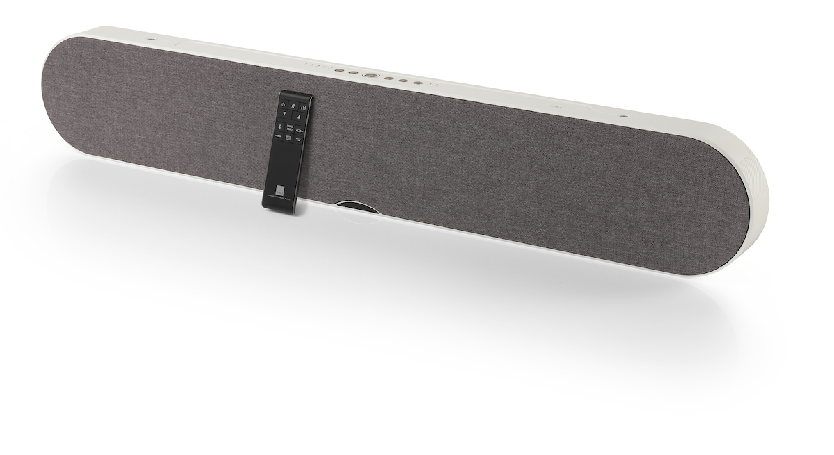 KATCH-ONE-Mountain-White-Angle-Remote