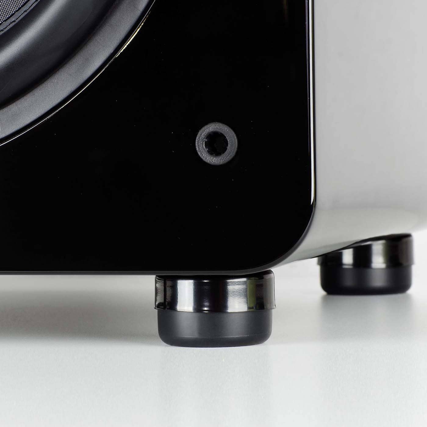 SVS SoundPath Feet 4-pack montiert
