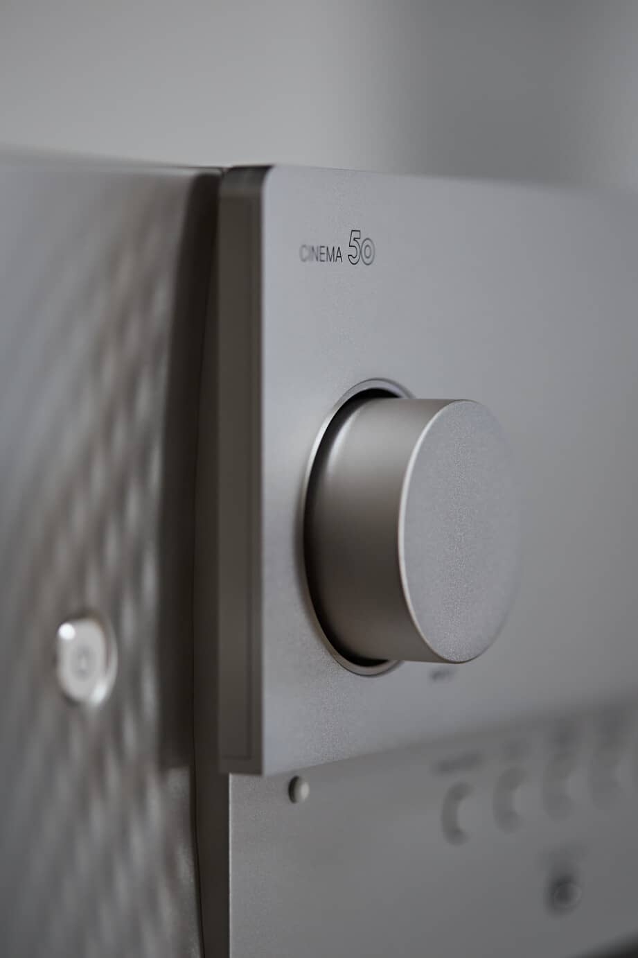 GrobiTV - Marantz CINEMA 50 - 9.4-Kanal-AV-Verstärker Silber