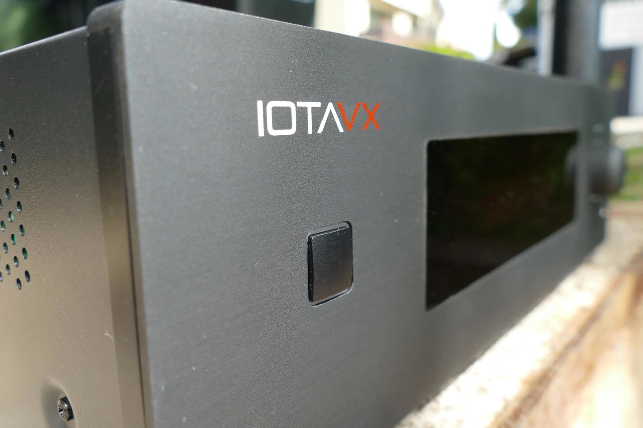 Gross-iotavx-sa40-7 IOTAVX SA40 Stereo Vollverstärker