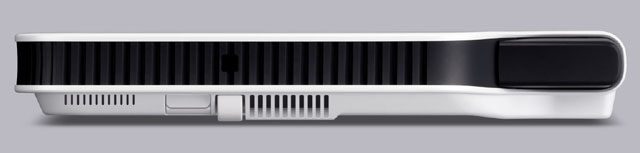 grobi-Casio_Projector_XJ-A155_front